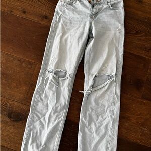 Stylish Light Blue Distressed Women's Jeans